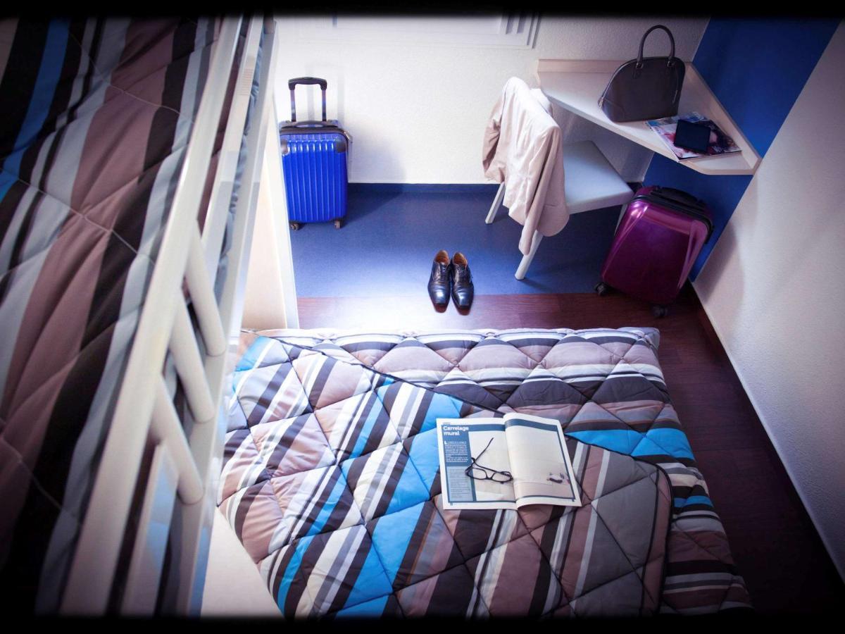Hotelf1 Le Creusot Montchanin Gare Tgv Zewnętrze zdjęcie